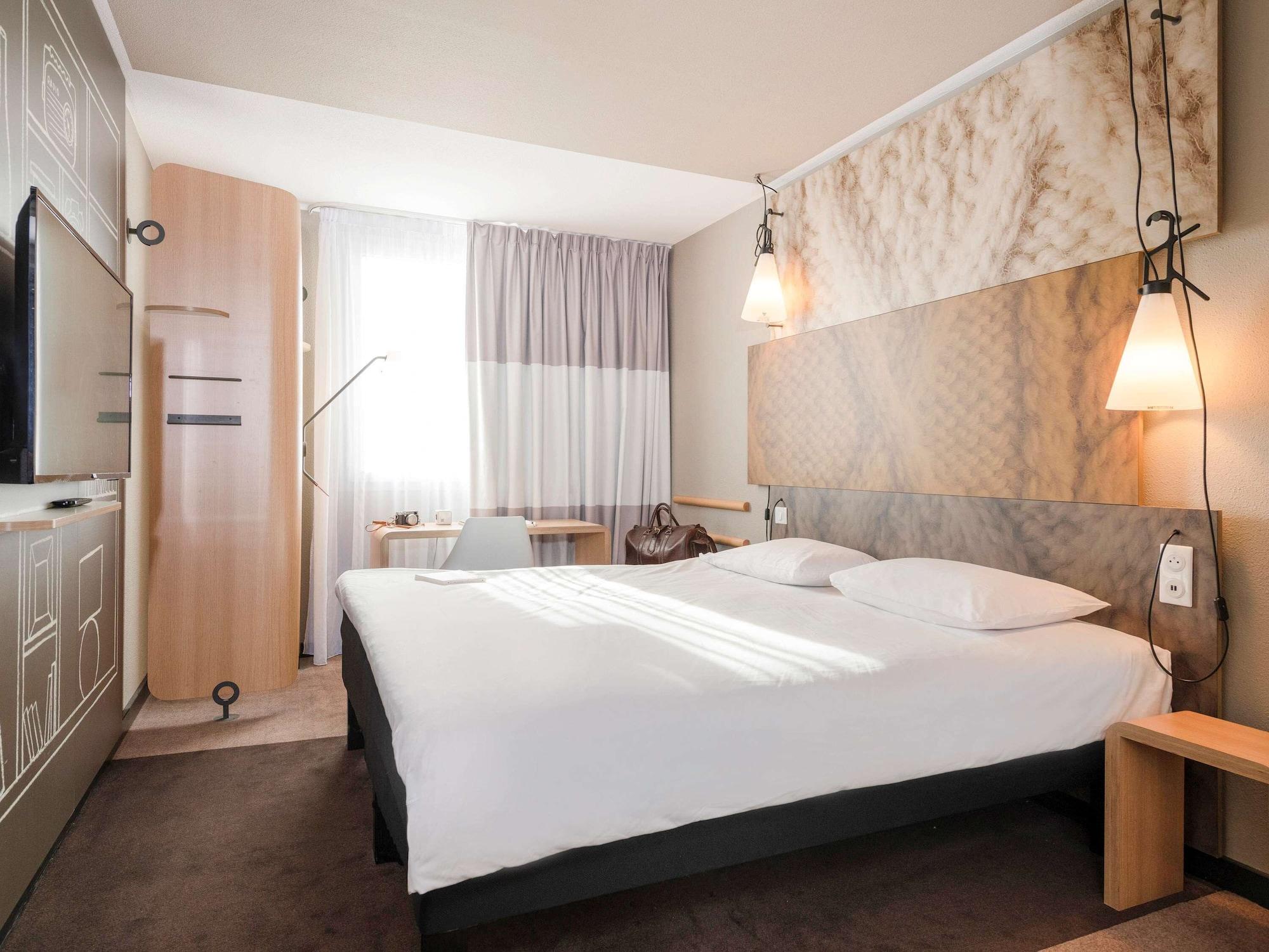 Ibis Lyon Caluire Cite Internationale Hotel Luaran gambar