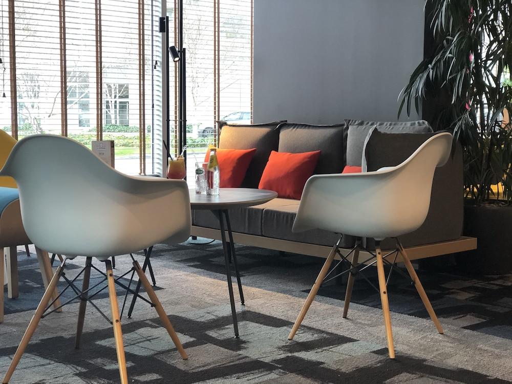 Ibis Lyon Caluire Cite Internationale Hotel Luaran gambar